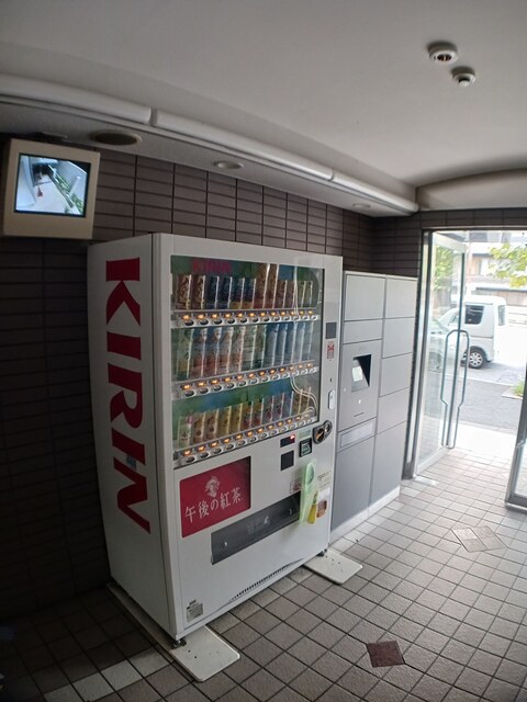 14/20 エントランス