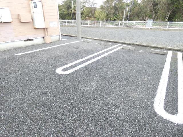 14/20 駐車場