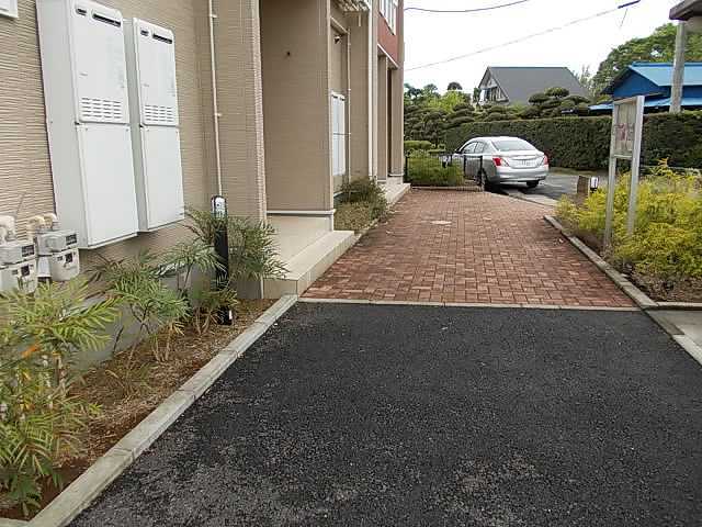 13/24 エントランス