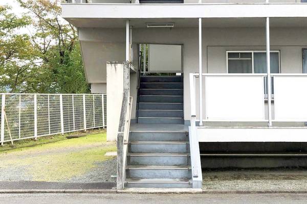 2/3 エントランス