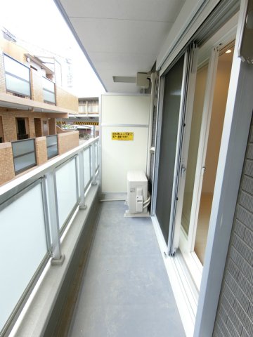 15/23 バルコニー