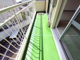 13/16 バルコニー