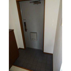 15/18 エントランス