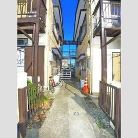 15/15 エントランス