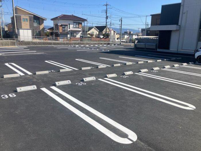 19/19 駐車場