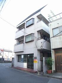 亜土ビルの外観