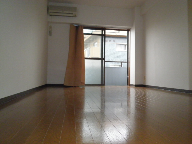 4/28 リビング/ダイニング