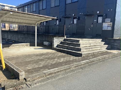 13/24 エントランス