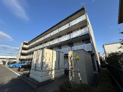 18/29 エントランス