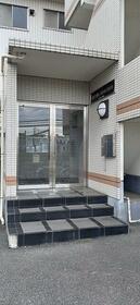 14/15 エントランス