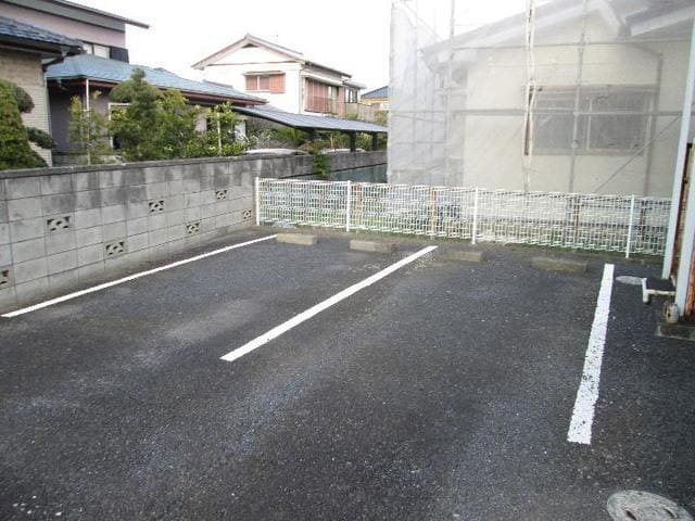 14/20 駐車場