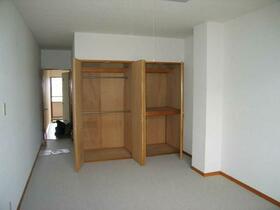 4/13 リビング/ダイニング