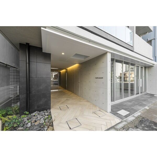 3/3 エントランス