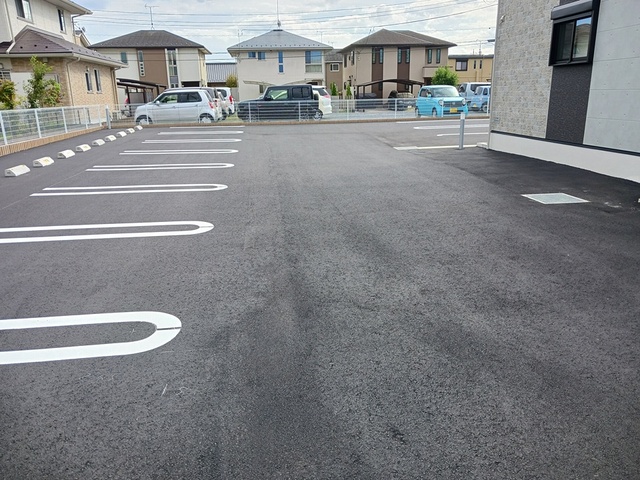 14/20 駐車場