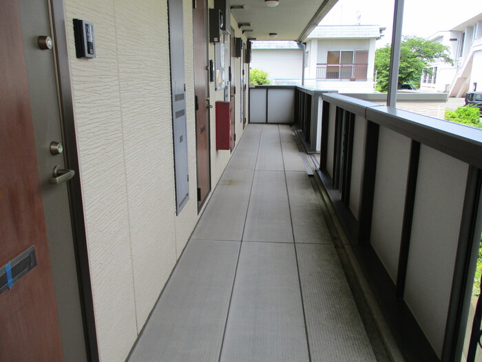 16/28 エントランス