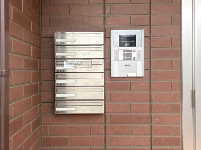 18/30 エントランス