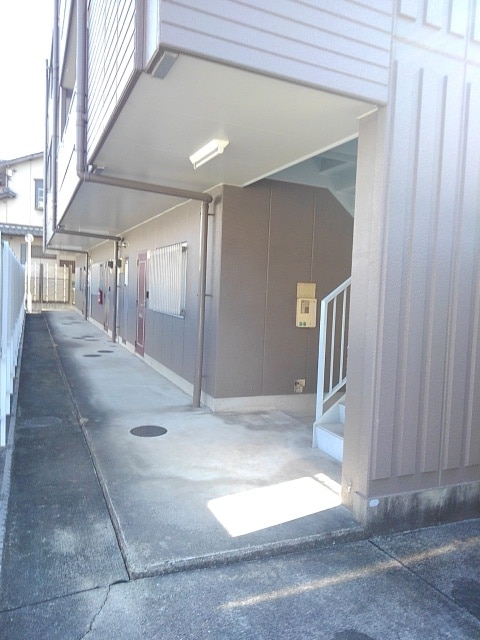 14/22 エントランス