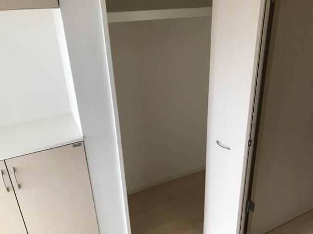 2/3 エントランス