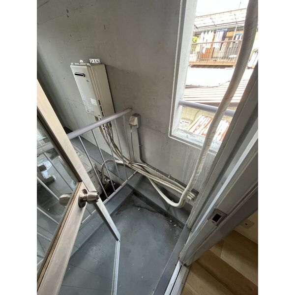 13/17 バルコニー