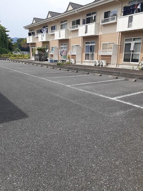 2/8 駐車場