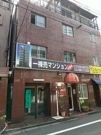 第一ビルの外観