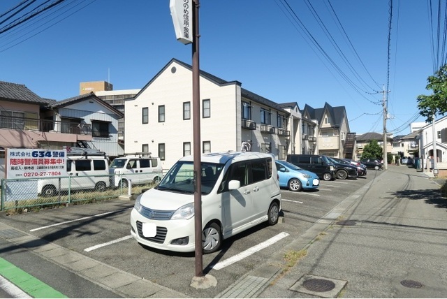 19/19 駐車場