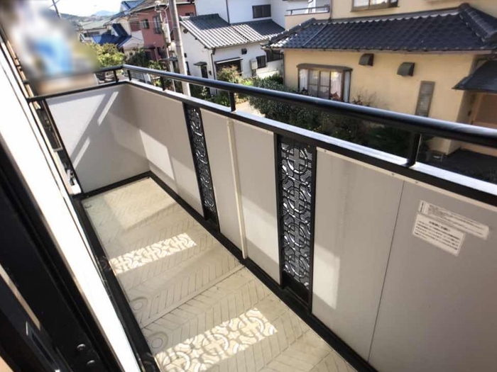 16/23 バルコニー