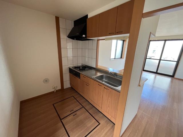 13/27 キッチン