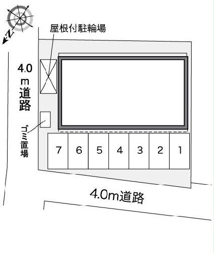 13/13 駐車場