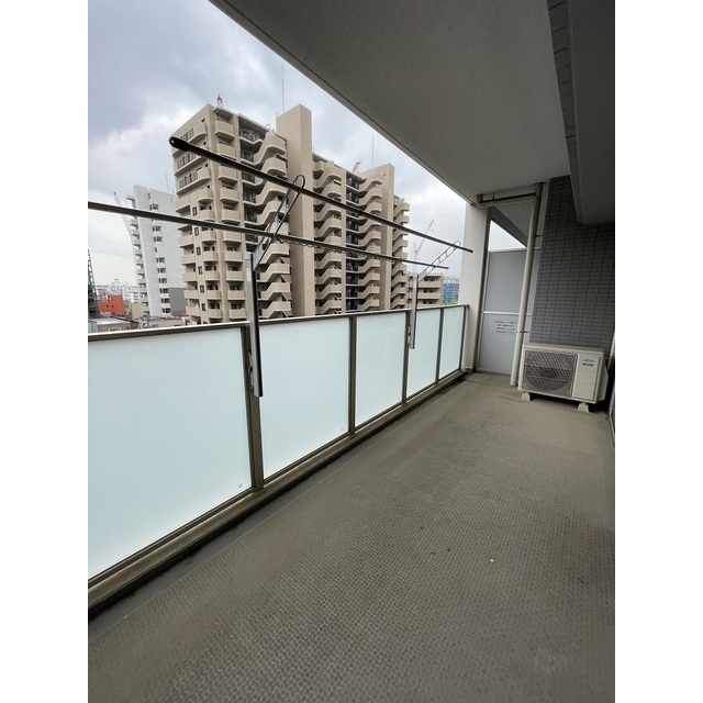 19/22 バルコニー