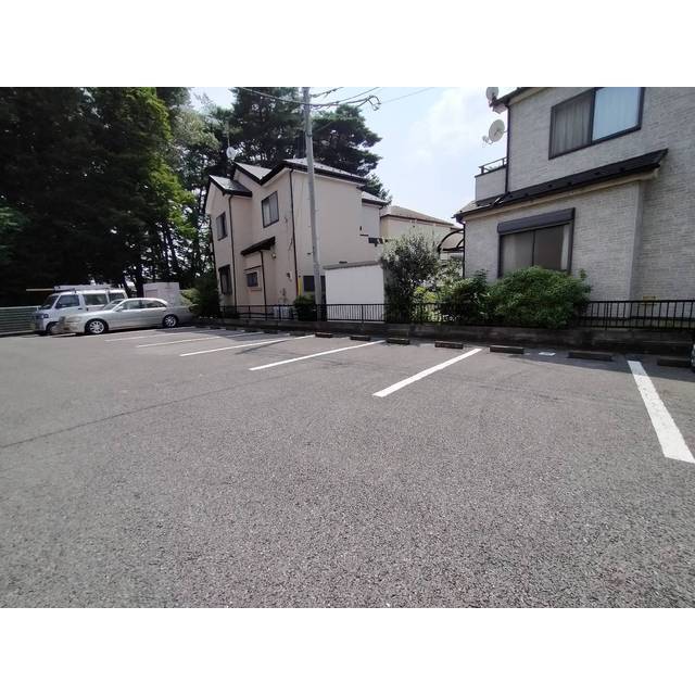 3/4 駐車場