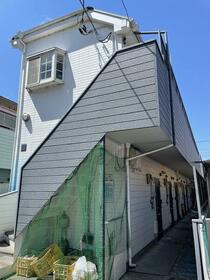 17/17 エントランス