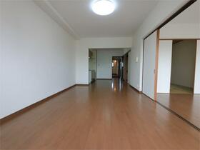 4/16 リビング/ダイニング