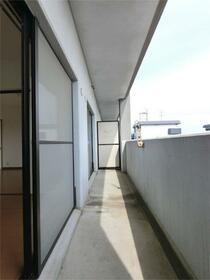 13/16 バルコニー