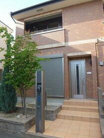 2/3 エントランス