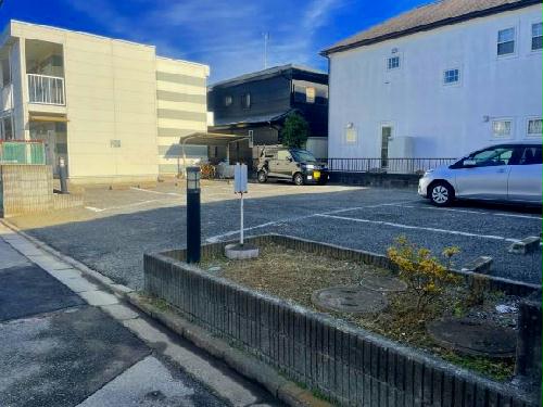 14/15 駐車場