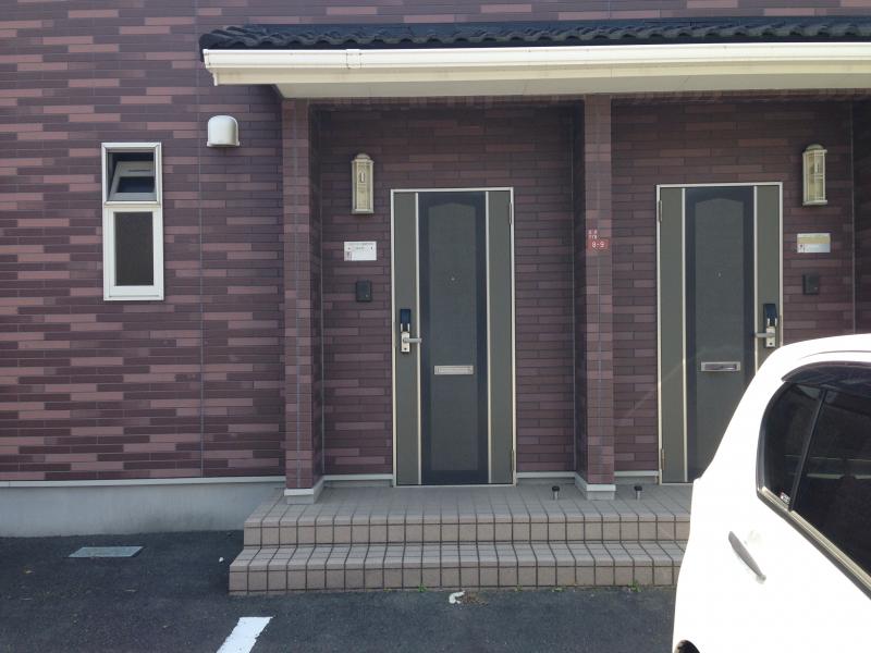 17/23 エントランス