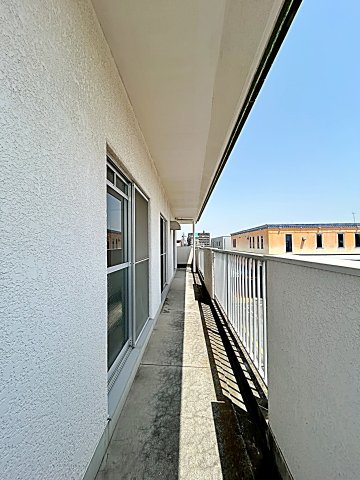 19/30 バルコニー