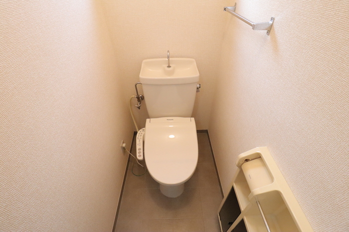 13/14 トイレ