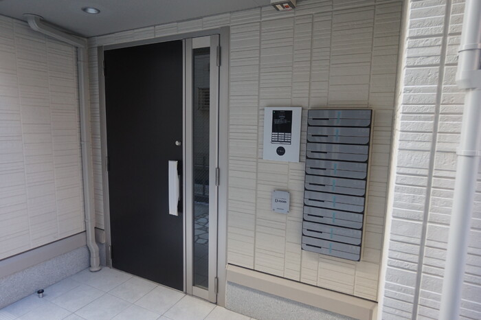 15/17 エントランス