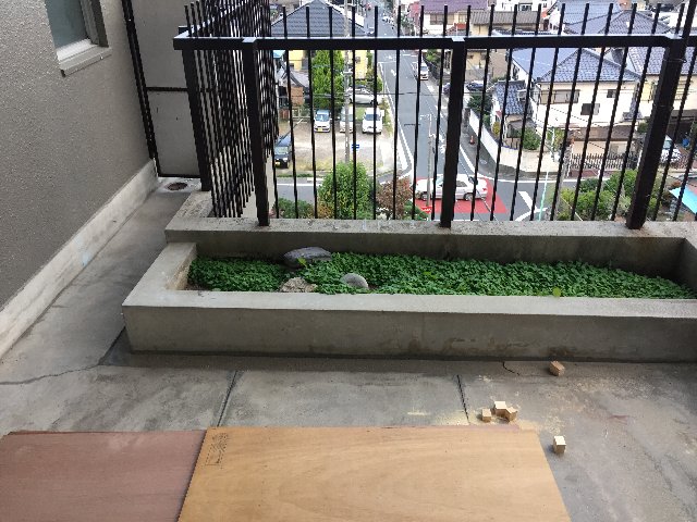 14/30 バルコニー