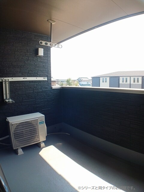 13/20 バルコニー