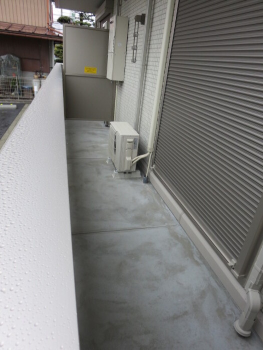 17/27 バルコニー