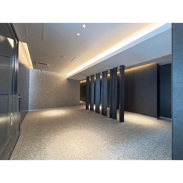 15/26 エントランス