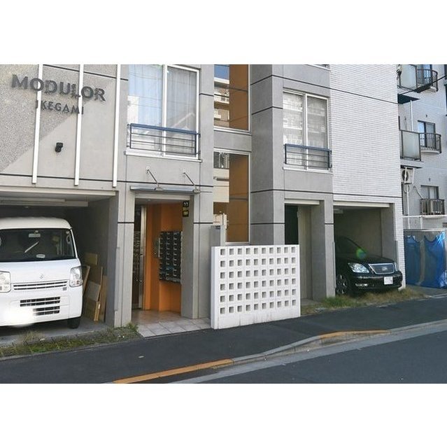 2/5 エントランス