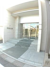 16/26 エントランス