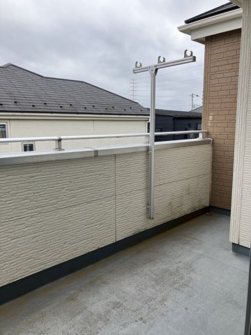 13/18 バルコニー