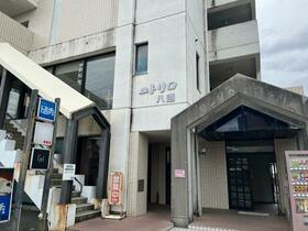 15/26 エントランス