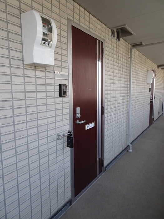 2/4 エントランス