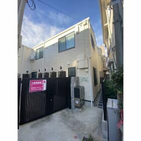 2/4 エントランス